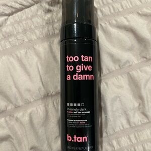b.tan Insanely Dark Self Tan Mousse - Black